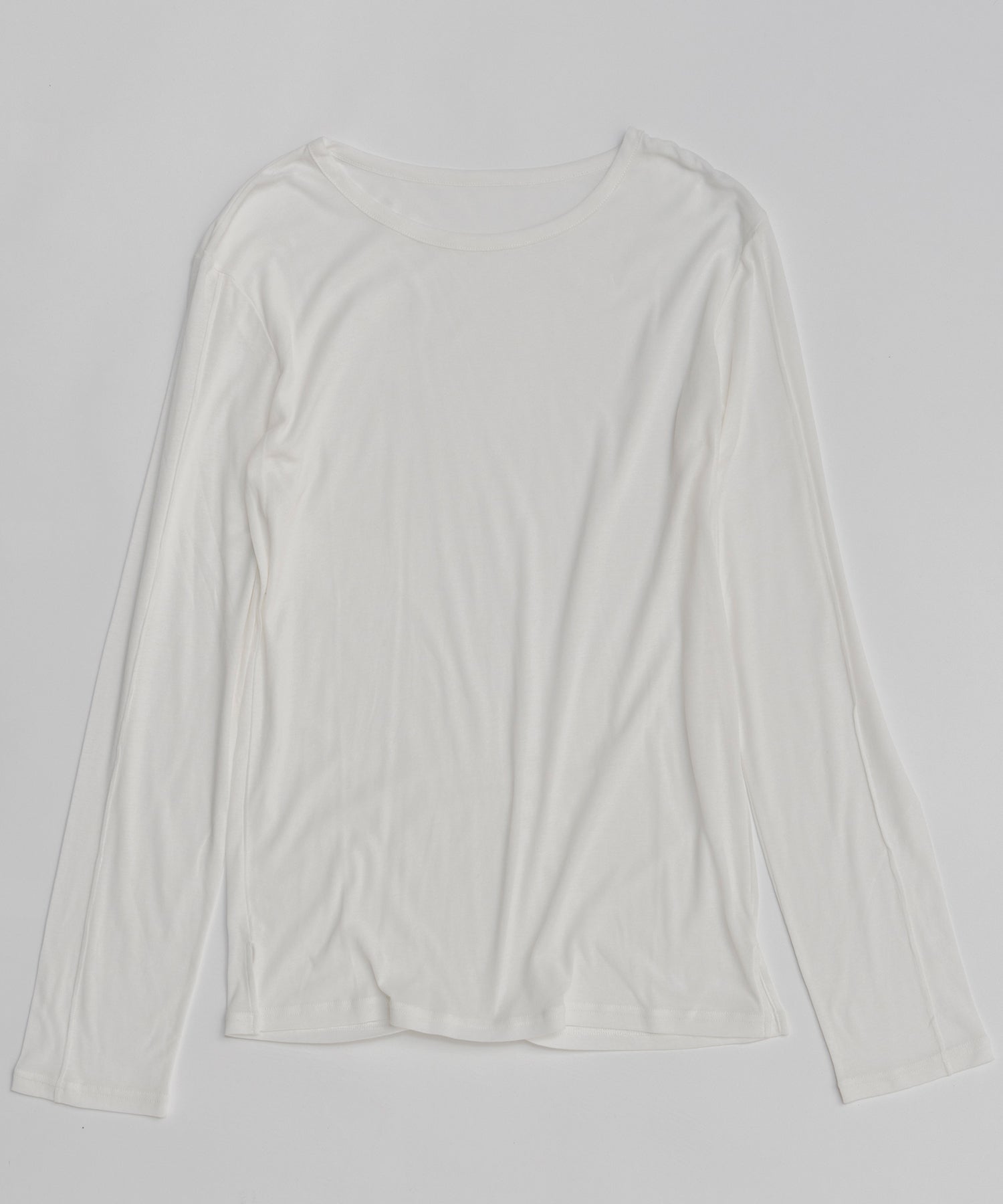 【26SPRING PRE-ORDER】Open Heart Layered T-Shirt