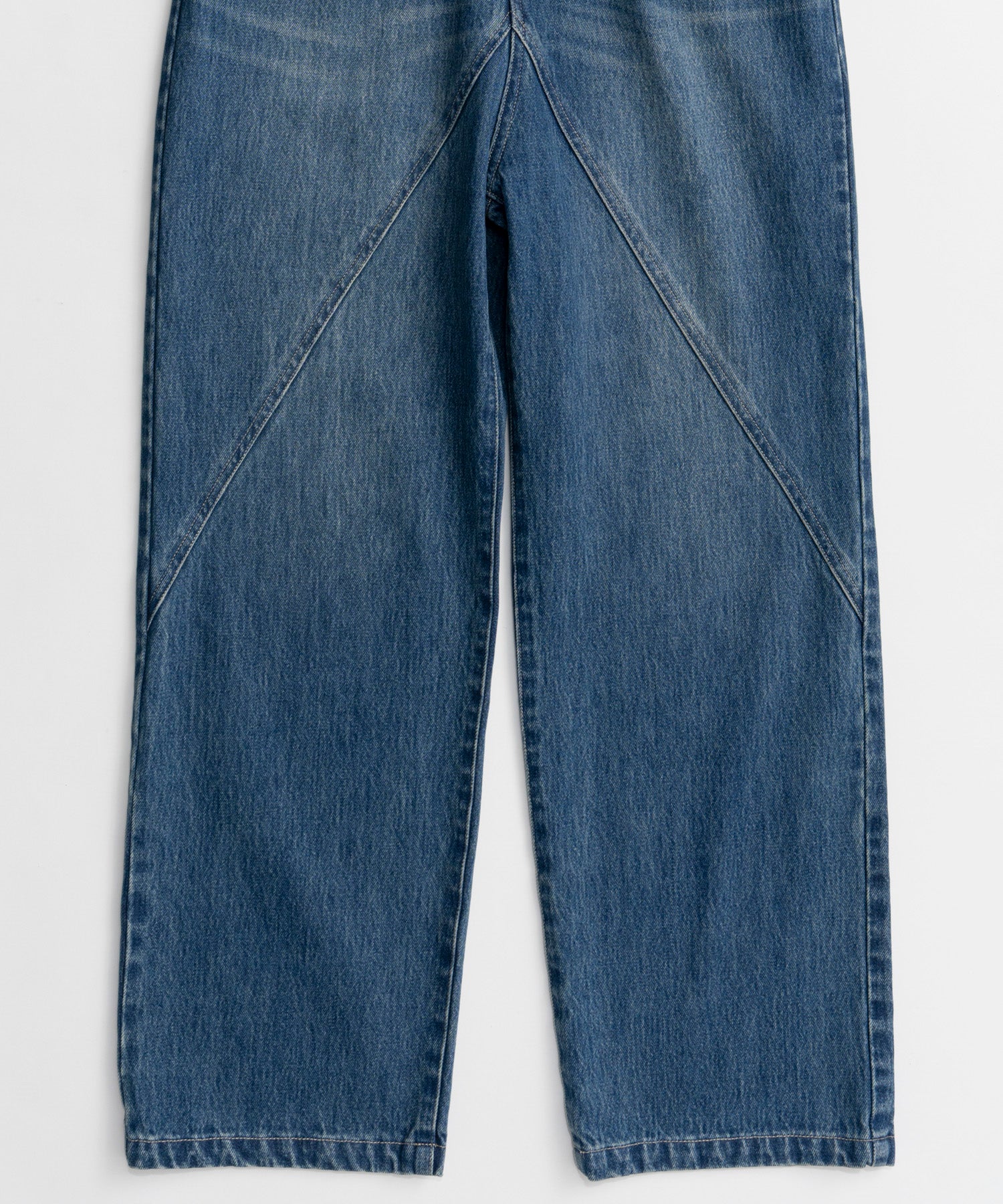【26AUTUMN PRE-ORDER】Low-Waist Loose Denim