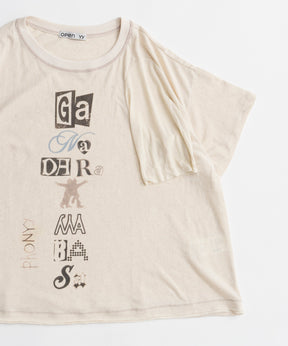 【OPEN YY】SCOOP NECK PHONETIC TEE