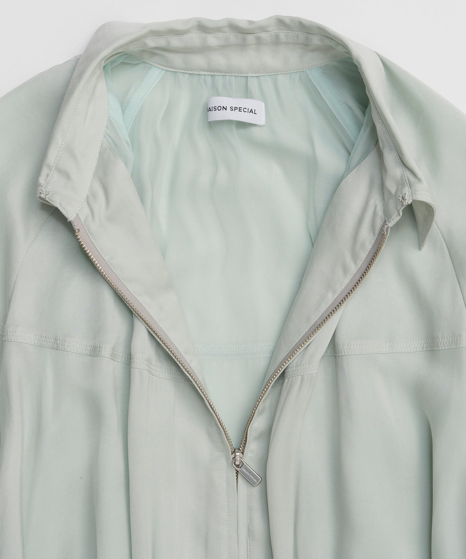 【26SPRING PRE-ORDER】Balloon Zip Shirt