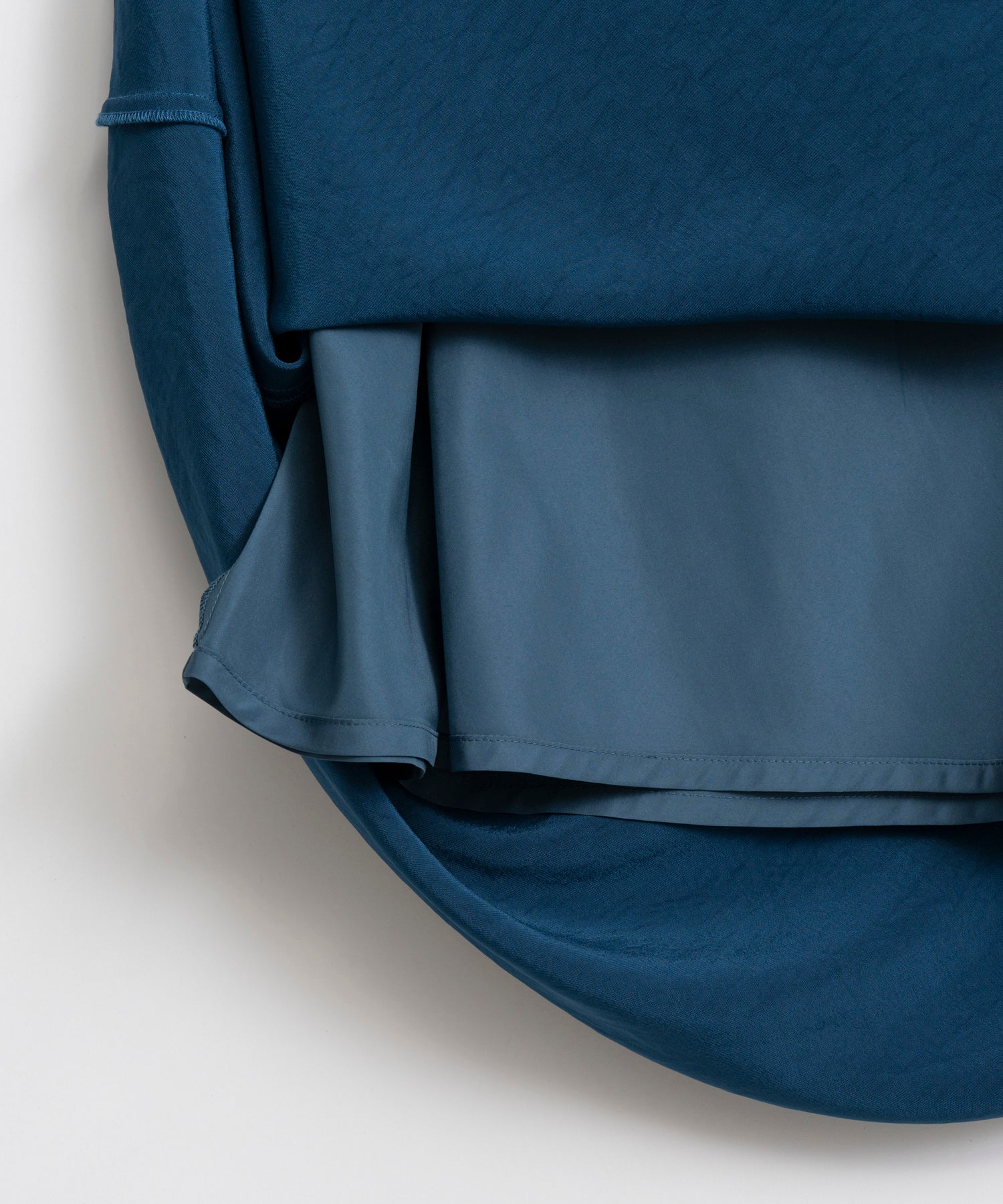【26AUTUMN PRE-ORDER】Satin Skirt