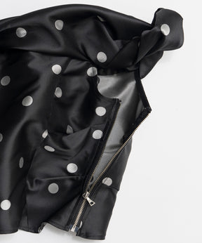 【26SPRING PRE-ORDER】Twist Off-Shoulder Blouse