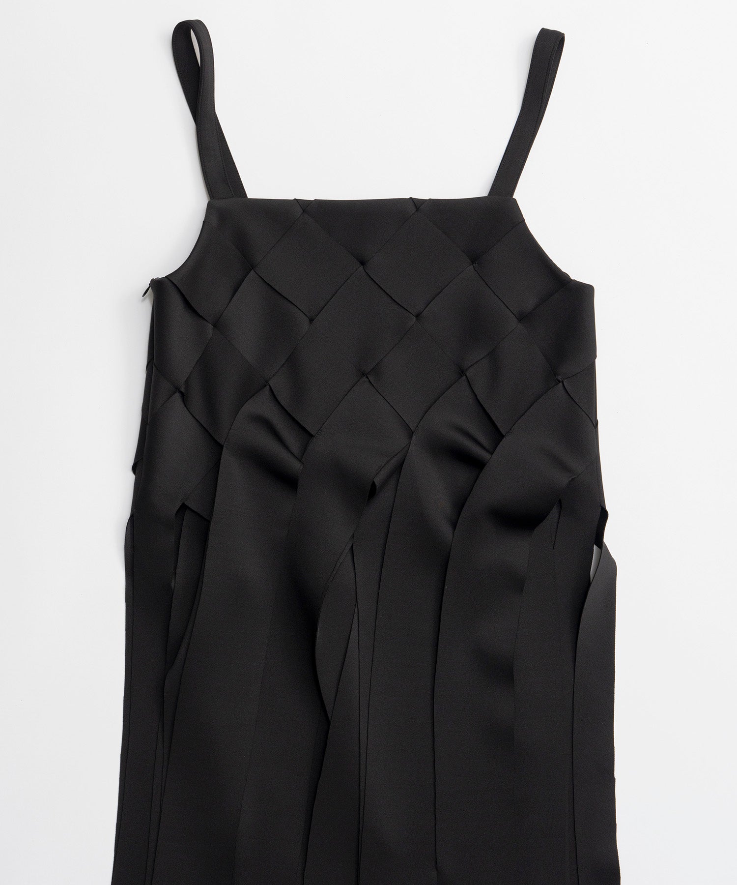 【26SPRING PRE-ORDER】Cross Fringe Dress