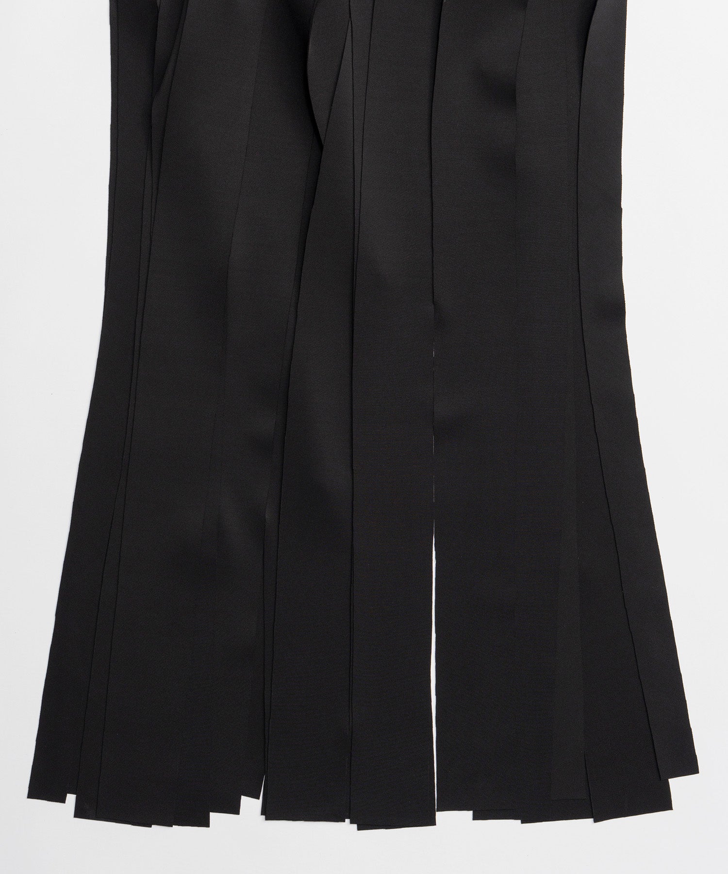 【26SPRING PRE-ORDER】Cross Fringe Dress