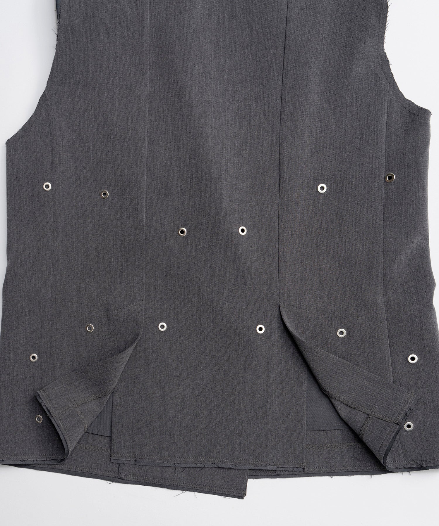 【26SPRING PRE-ORDER】Eyelet Over Gilet