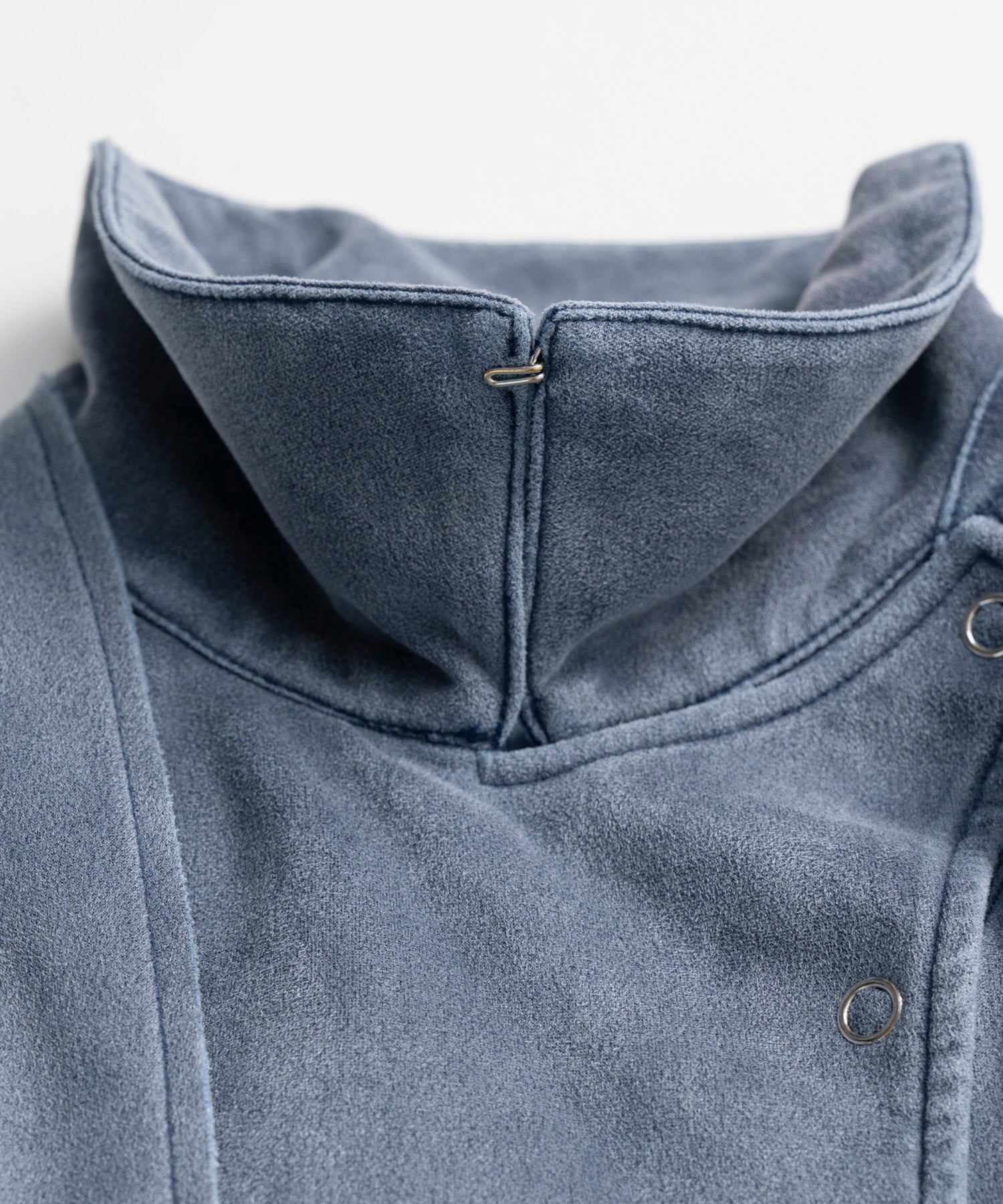 【26AUTUMN PRE-ORDER】Bio-Wash Slim Shirt with Tie