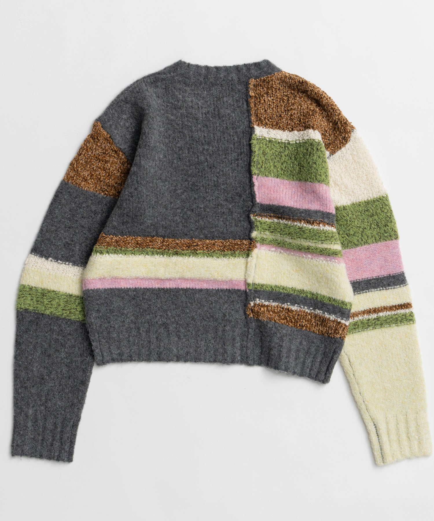 【26WINTER PRE-ORDER】Dramatic Border Slit Knit