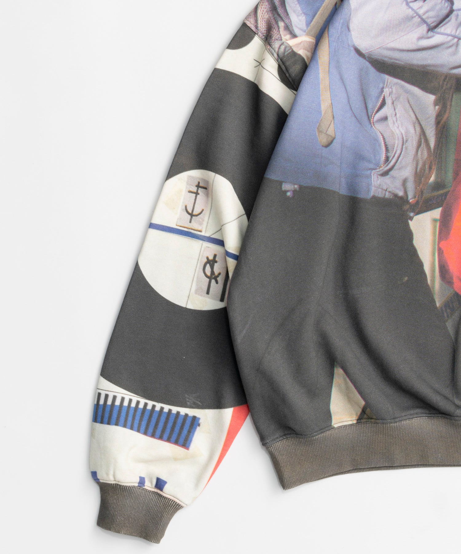 【26AUTUMN PRE-ORDER】Cityscape Photo Sweatshirt Top