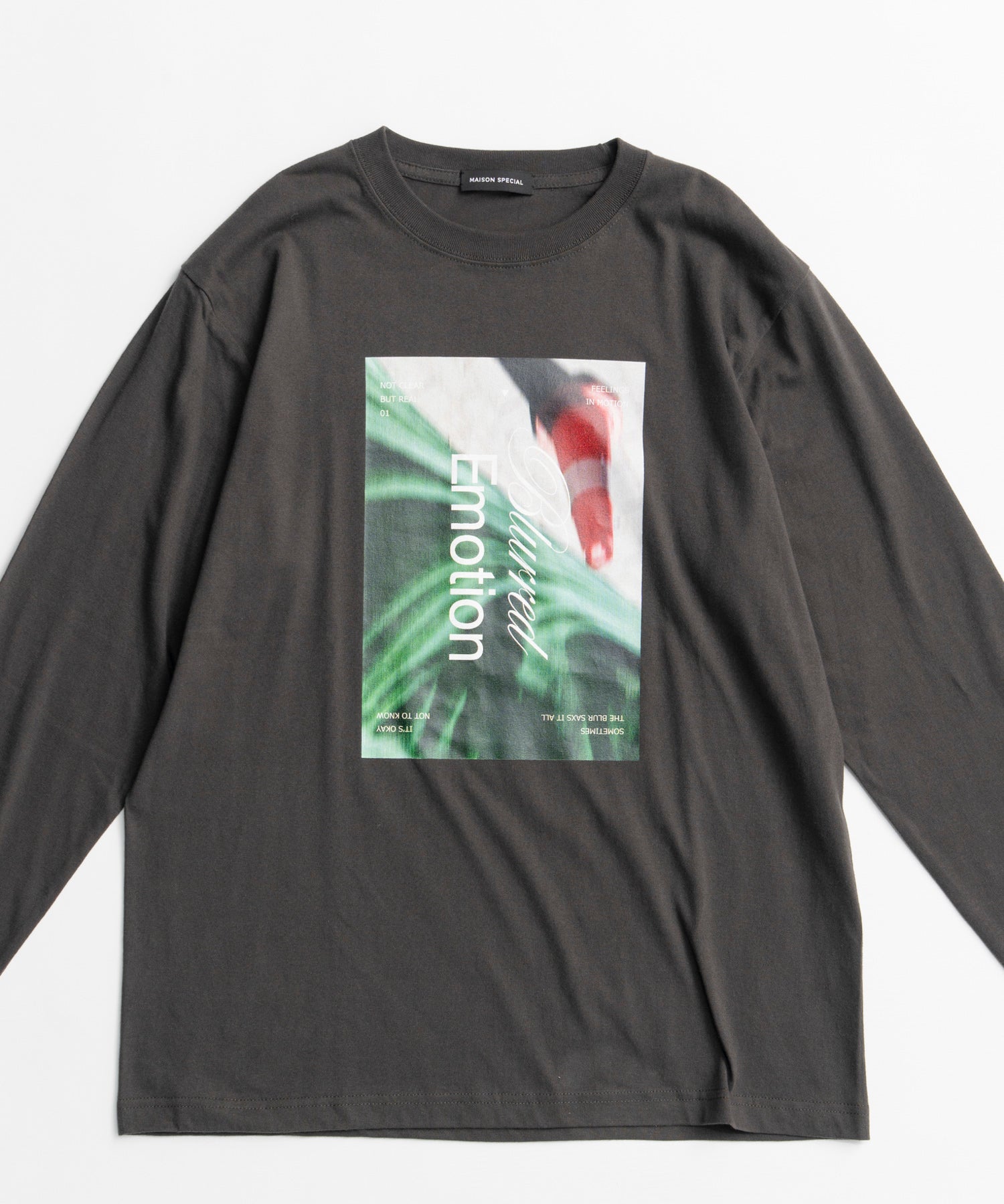 【26AUTUMN PRE-ORDER】Blurred Emotion Logo Print Long Sleeve T-Shirt