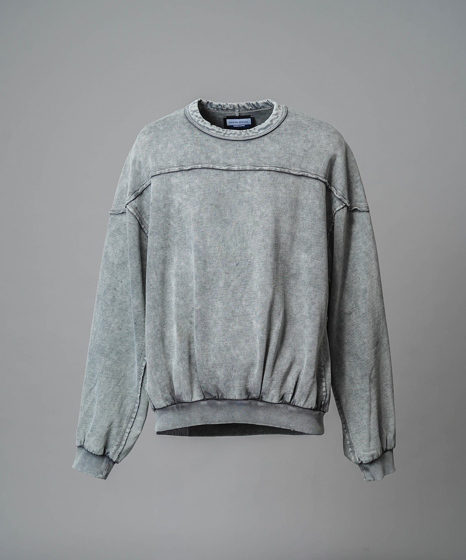 [25AW PRE-ORDER] Nuance Graphics Hand Stitching Long Sleeve TEE