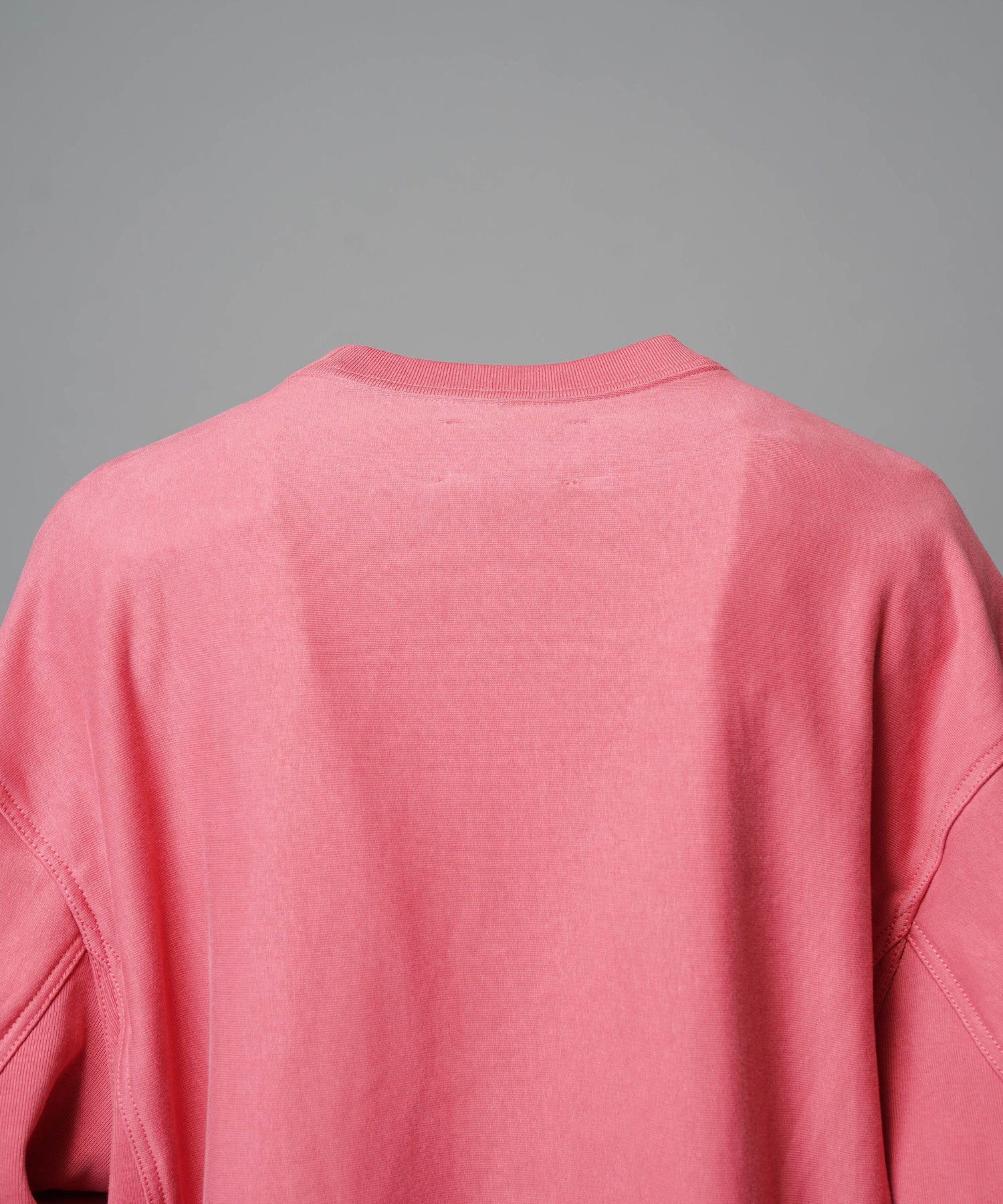 [25AW PRE-ORDER] Nuance Graphics Hand Stitching Long Sleeve TEE