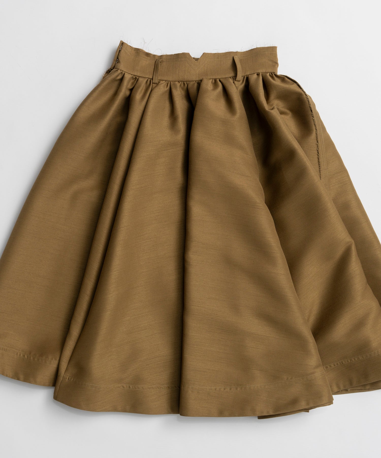 【26WINTER PRE-ORDER】Volume Midi Skirt