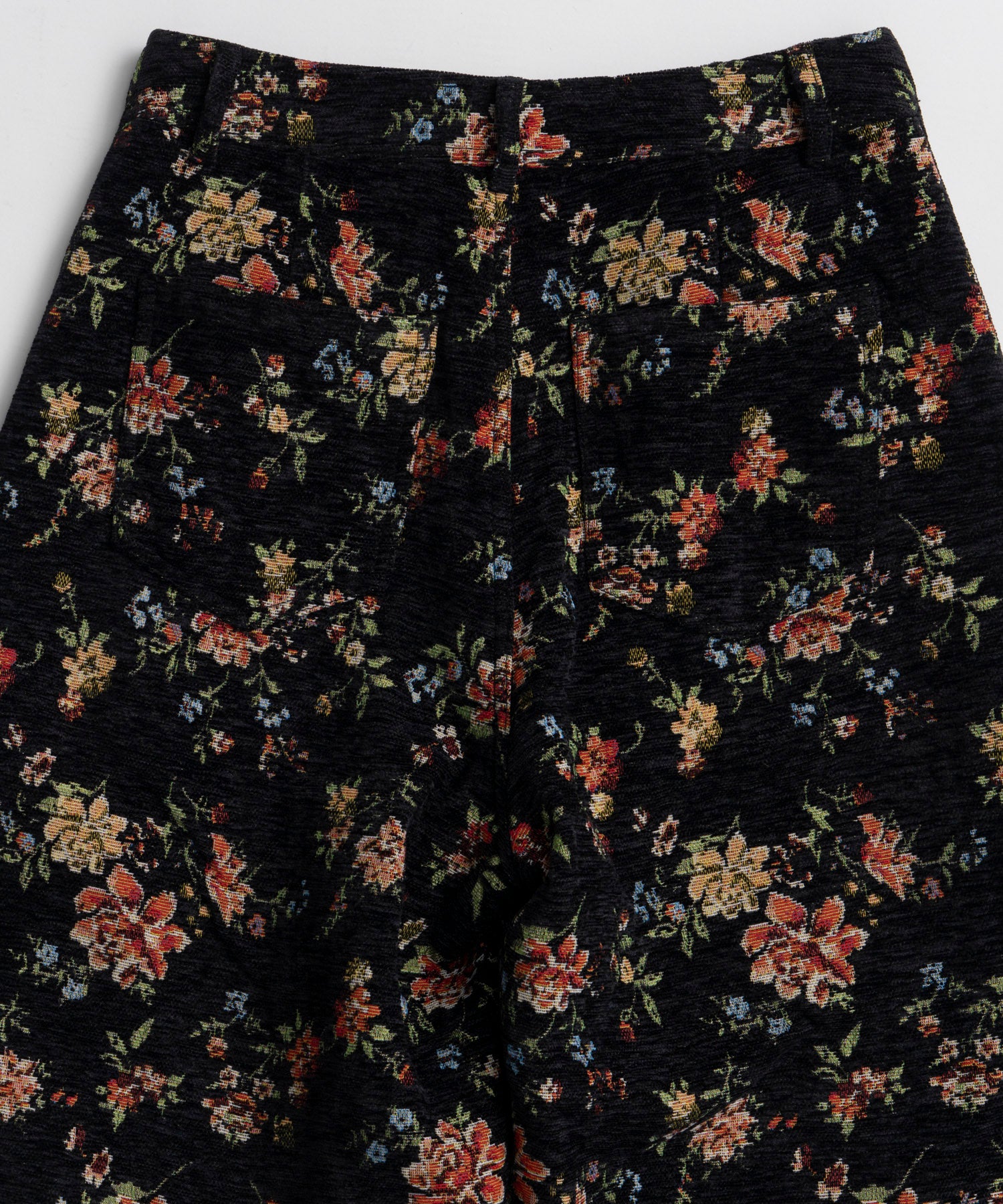 【26WINTER COLLECTION】Multi-Fabric Cocoon Pants