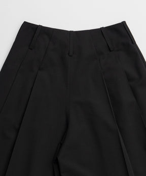 【26AUTUMN PRE-ORDER】Pleated Shorts
