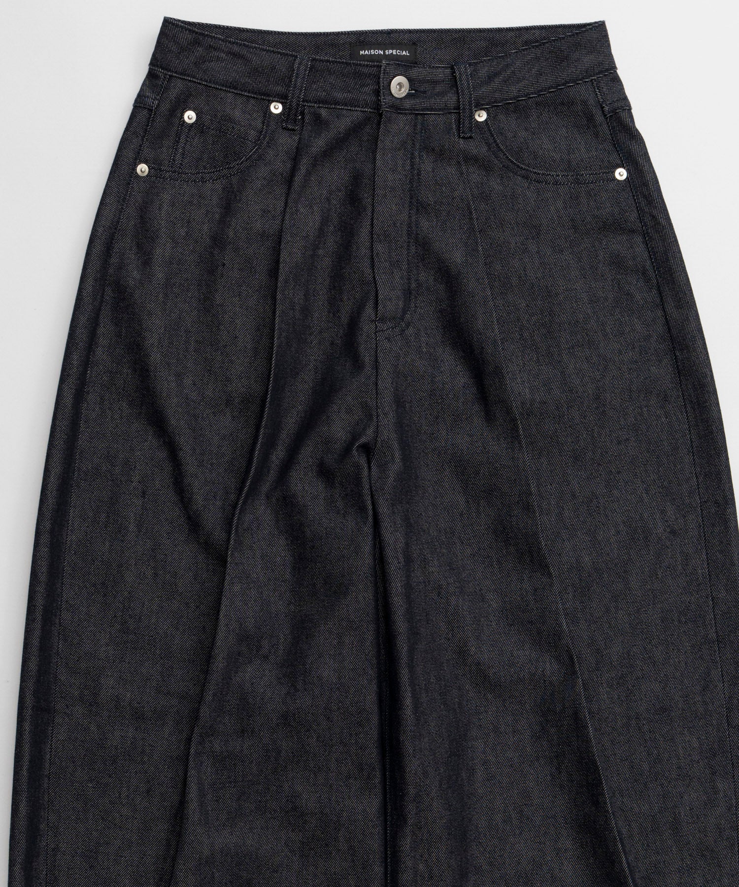 【26AUTUMN PRE-ORDER】Tuck Denim