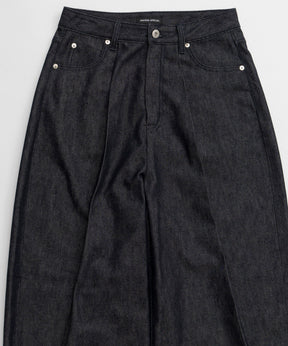 【26AUTUMN PRE-ORDER】Tuck Denim