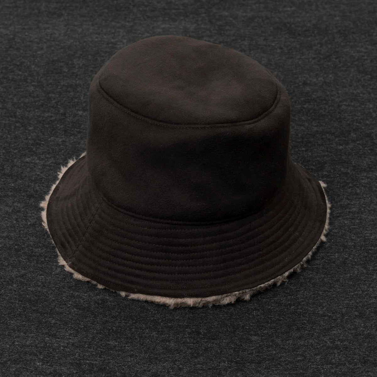 Suede Boa Reversible Bucket Hat