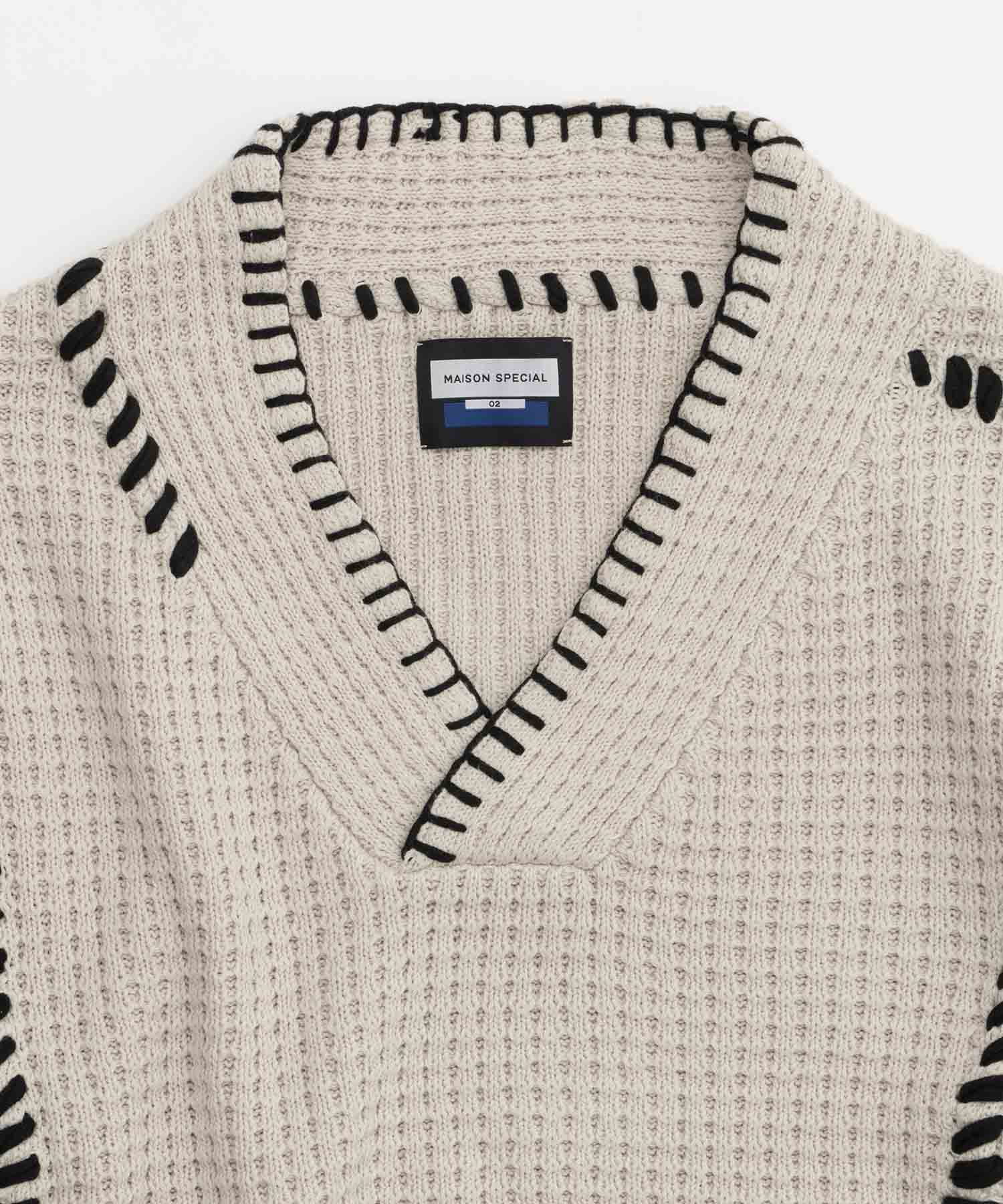 [SALE] Oni-Waffle Embroidery Prime-Over V-Neck Knit Pullover