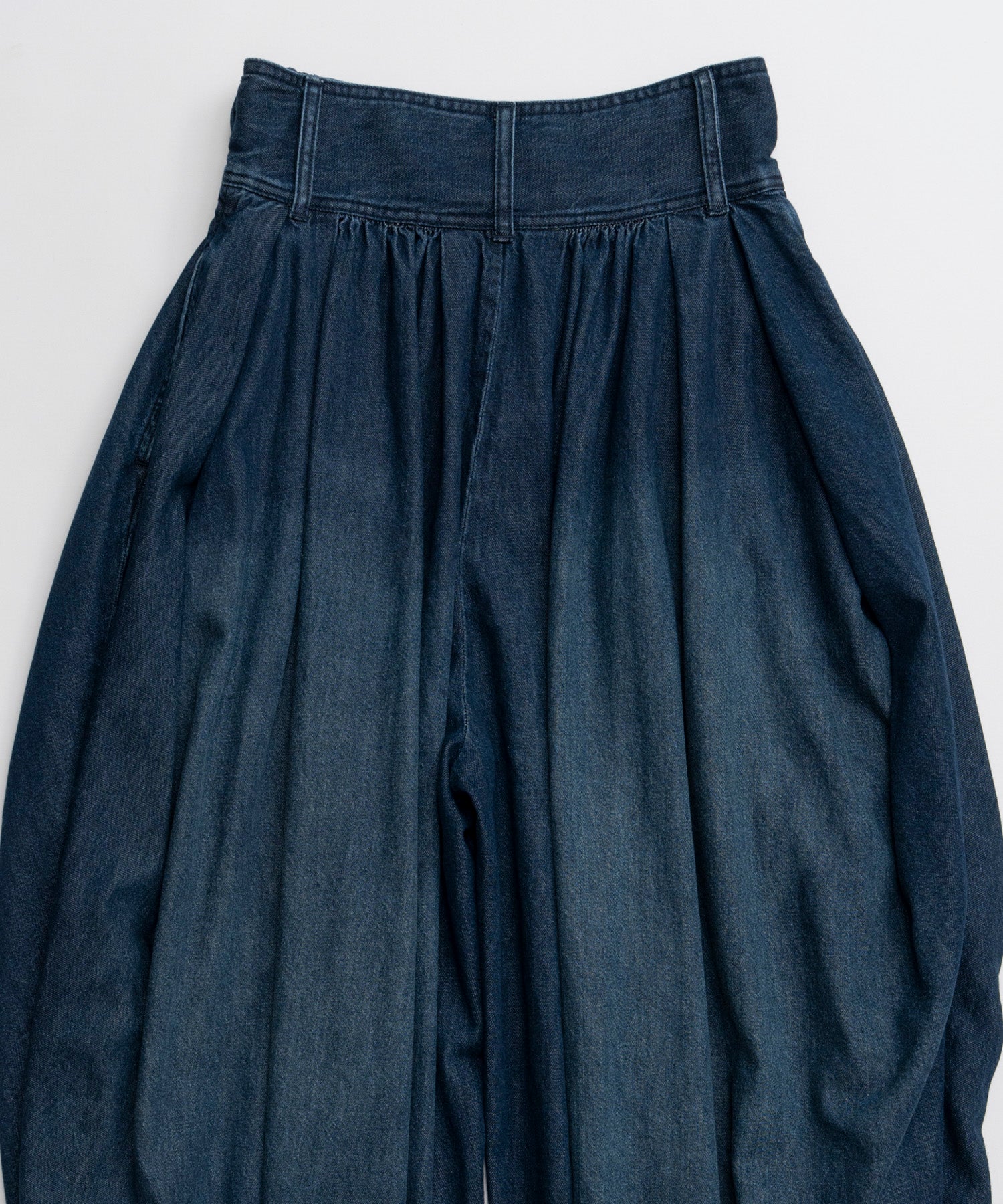 【26AUTUMN PRE-ORDER】Volume Denim Pants