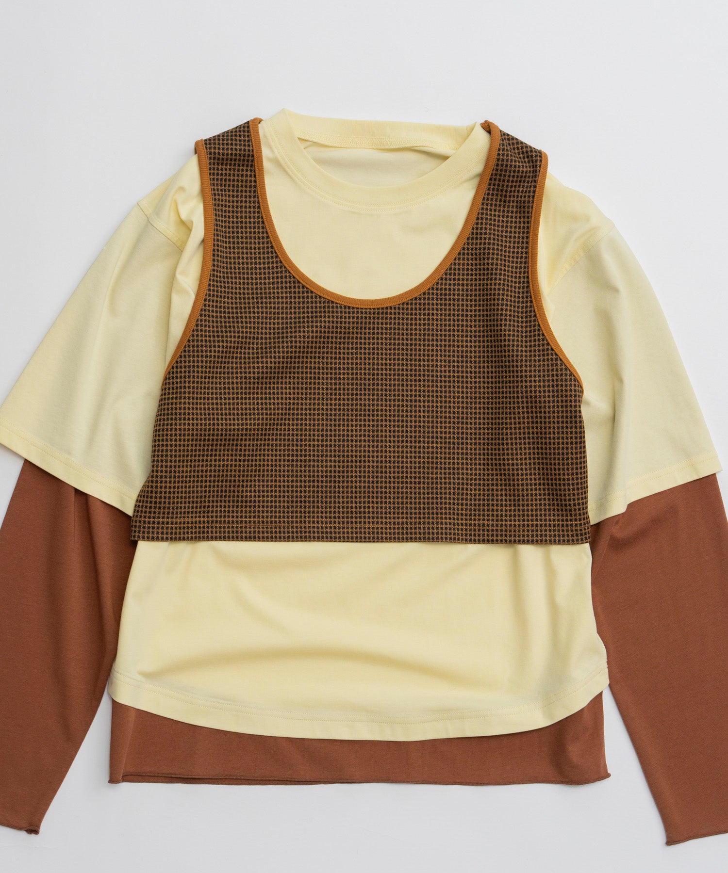 【26AUTUMN PRE-ORDER】Multi-Fabric Layered T-Shirt