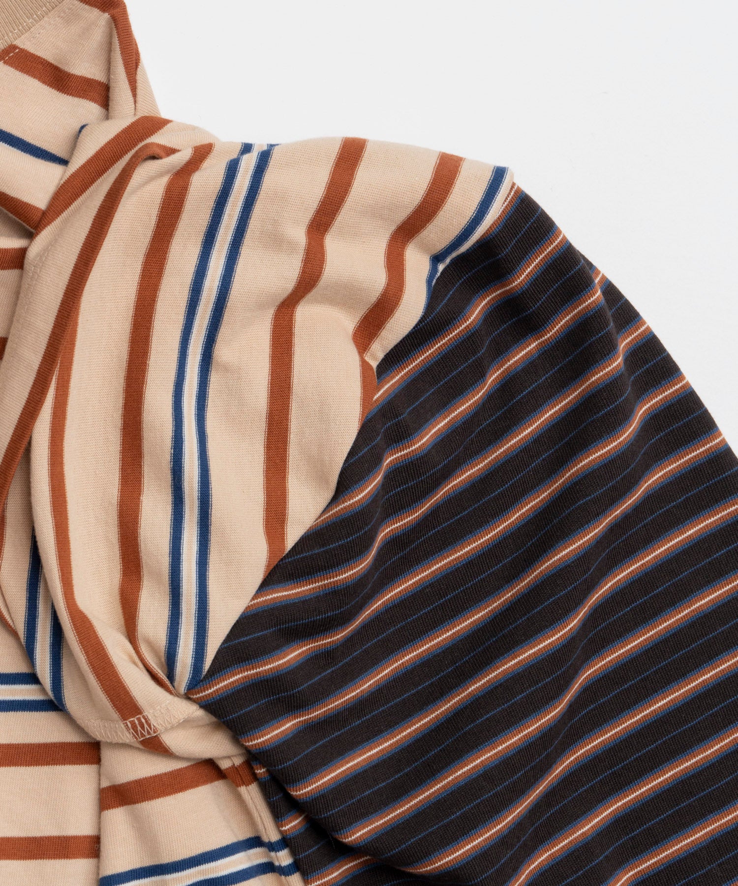 【26AUTUMN PRE-ORDER】Double Border T-Shirt