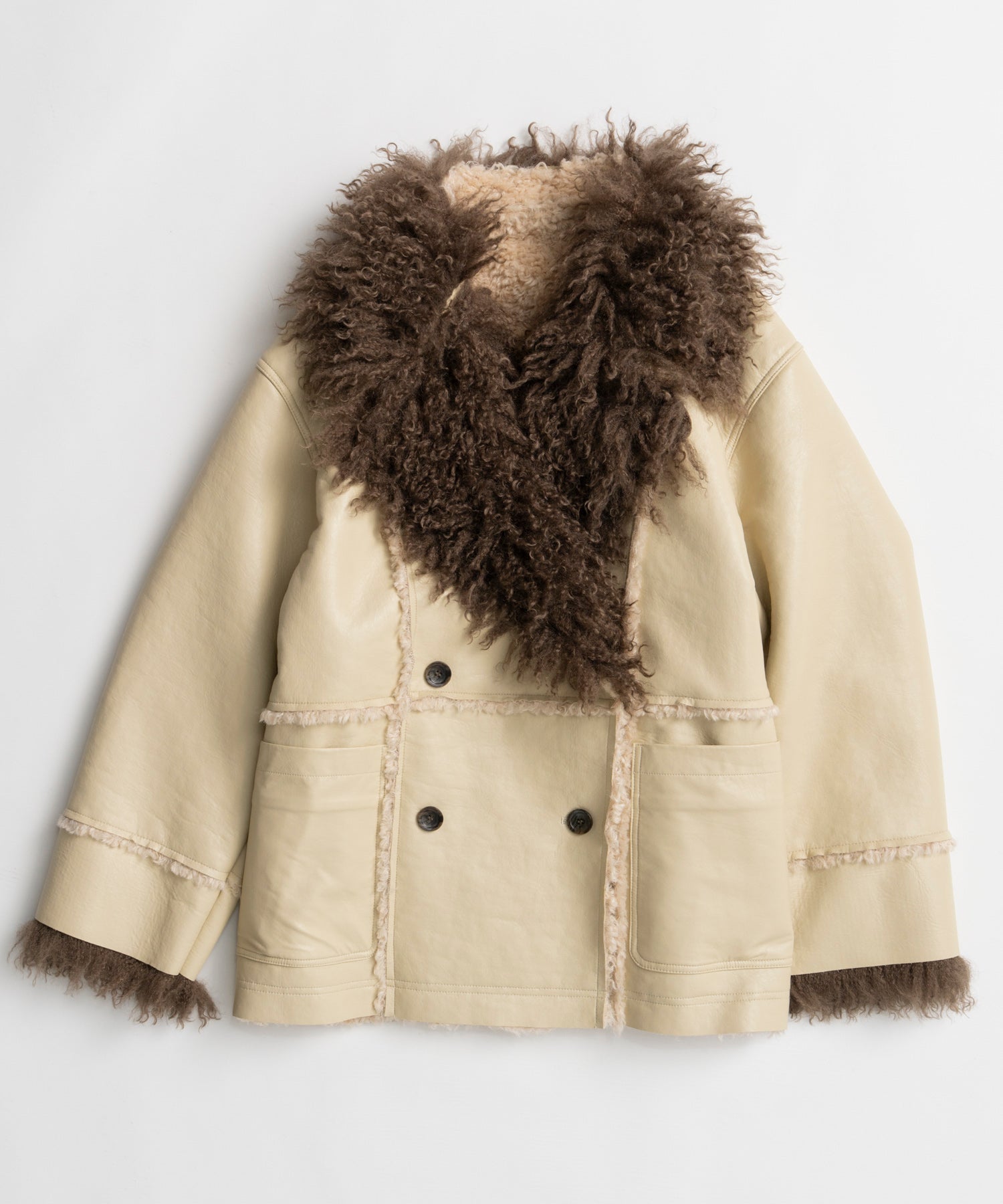 【26WINTER PRE-ORDER】Double-Breasted Vegan Shearling Coat