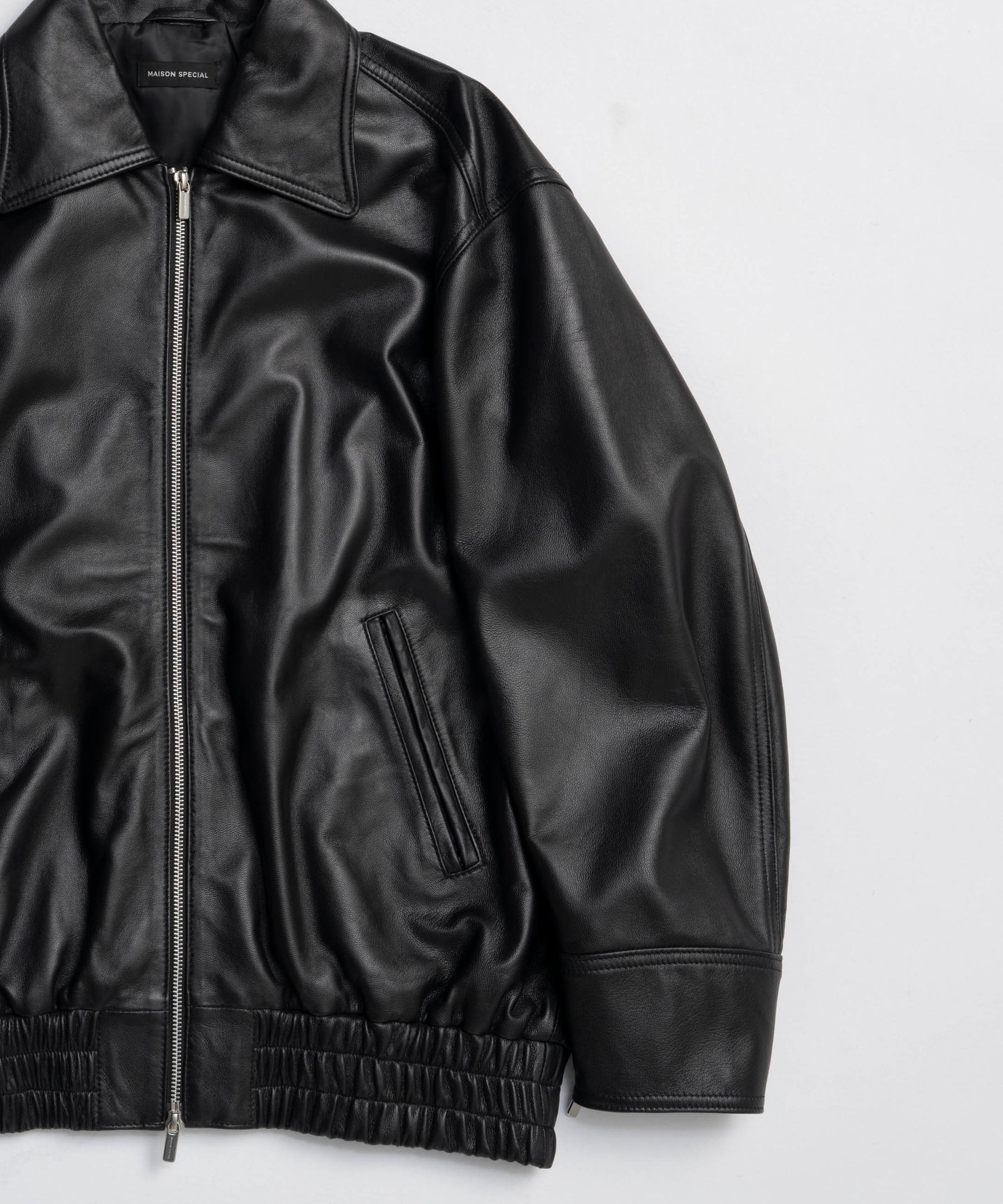 25WINTER PRE-ORDER】Oversized Real Leather Zip Blouson