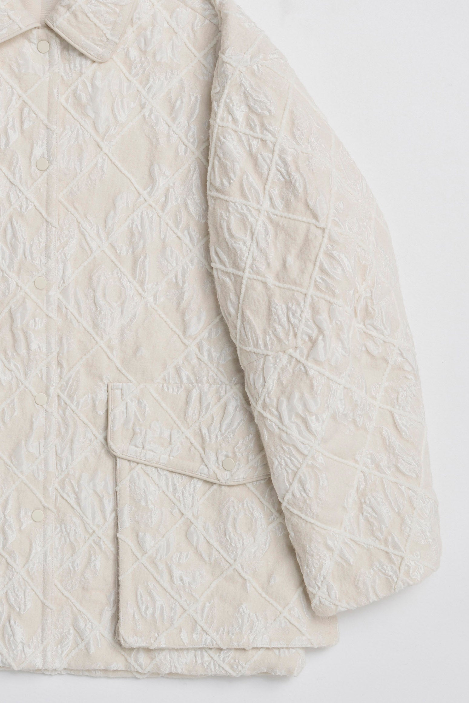 [25WINTER PRE-ORDER] Multi Fabric Mole Quilted Blouson