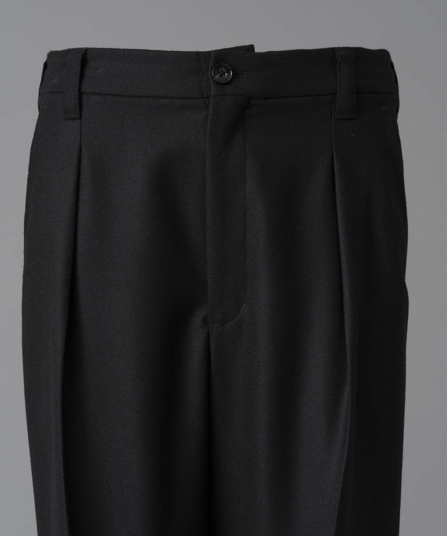 [Italian Dead Stock Fabric] ONE-TUCK WIDE PANTS (Copy)