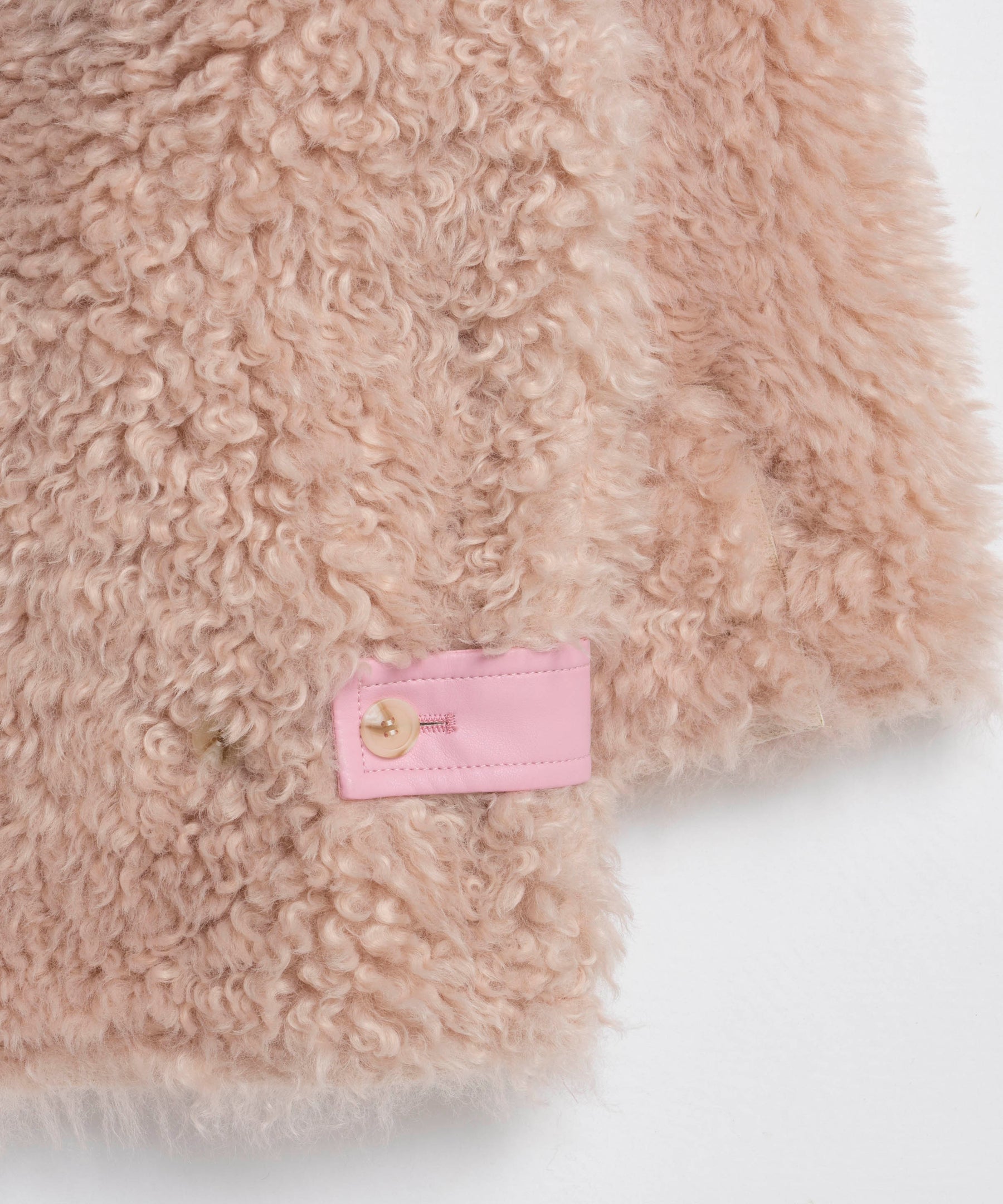 [25WINTER PRE-ORDER] Reversible Mouton Coat