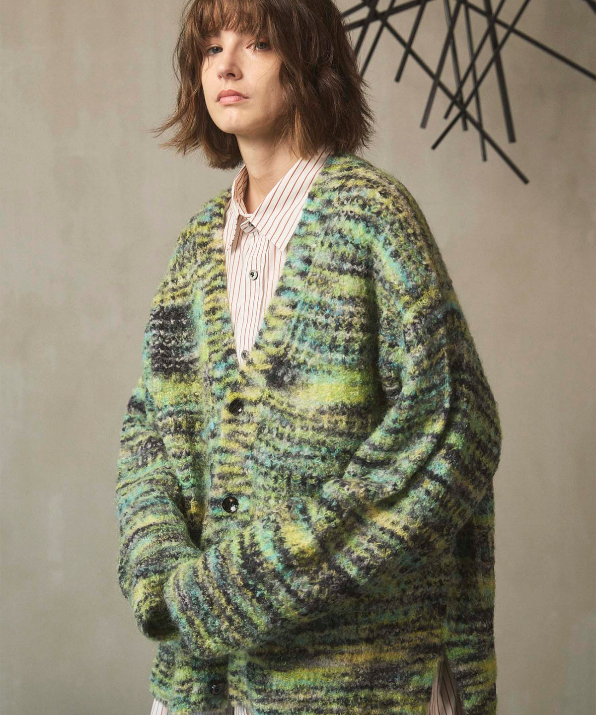 Italian Imported Yarn Prime-Over V-neck cardigan