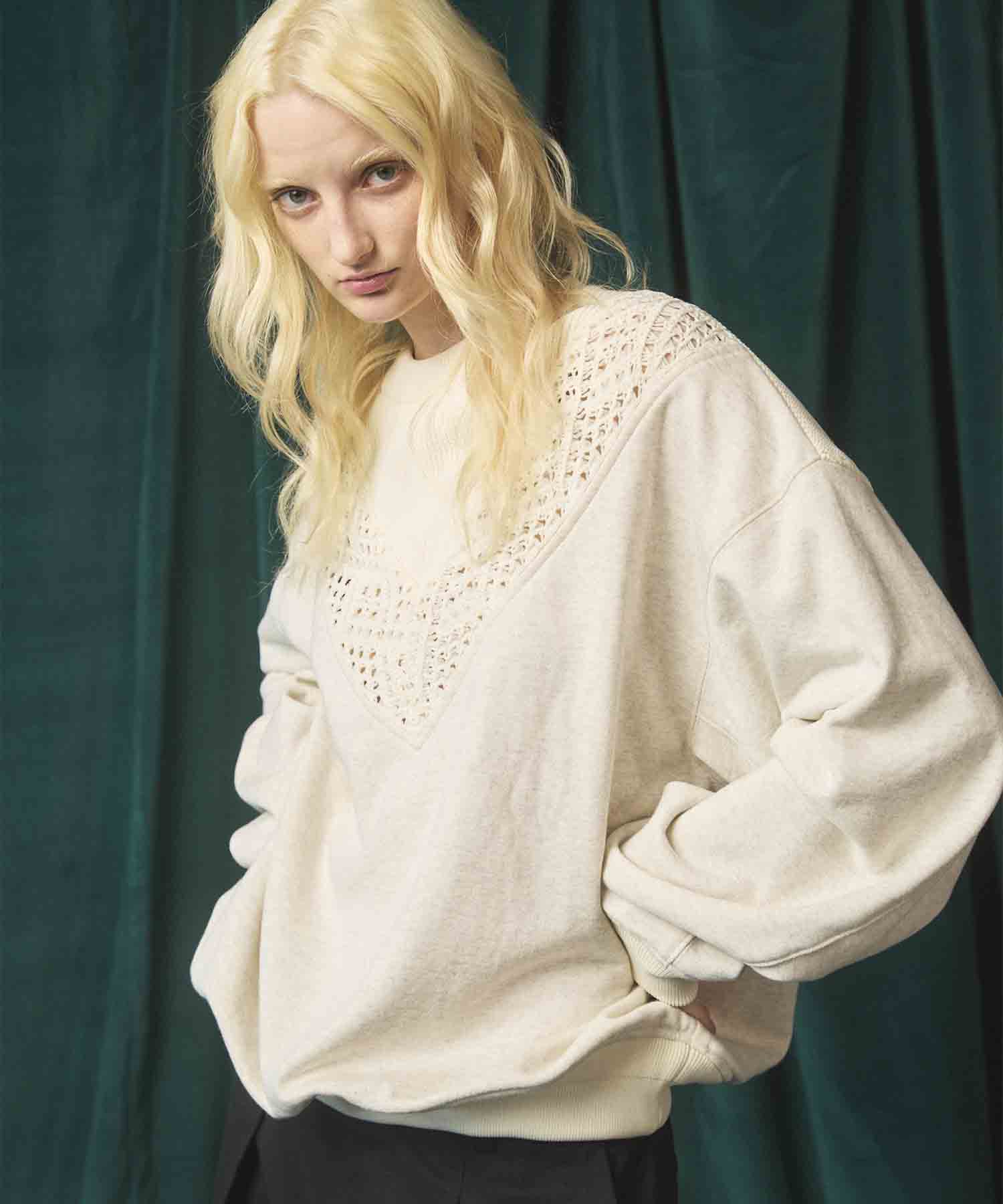 Gradation Short Length Prime-Over V-Neck Knit Pullover