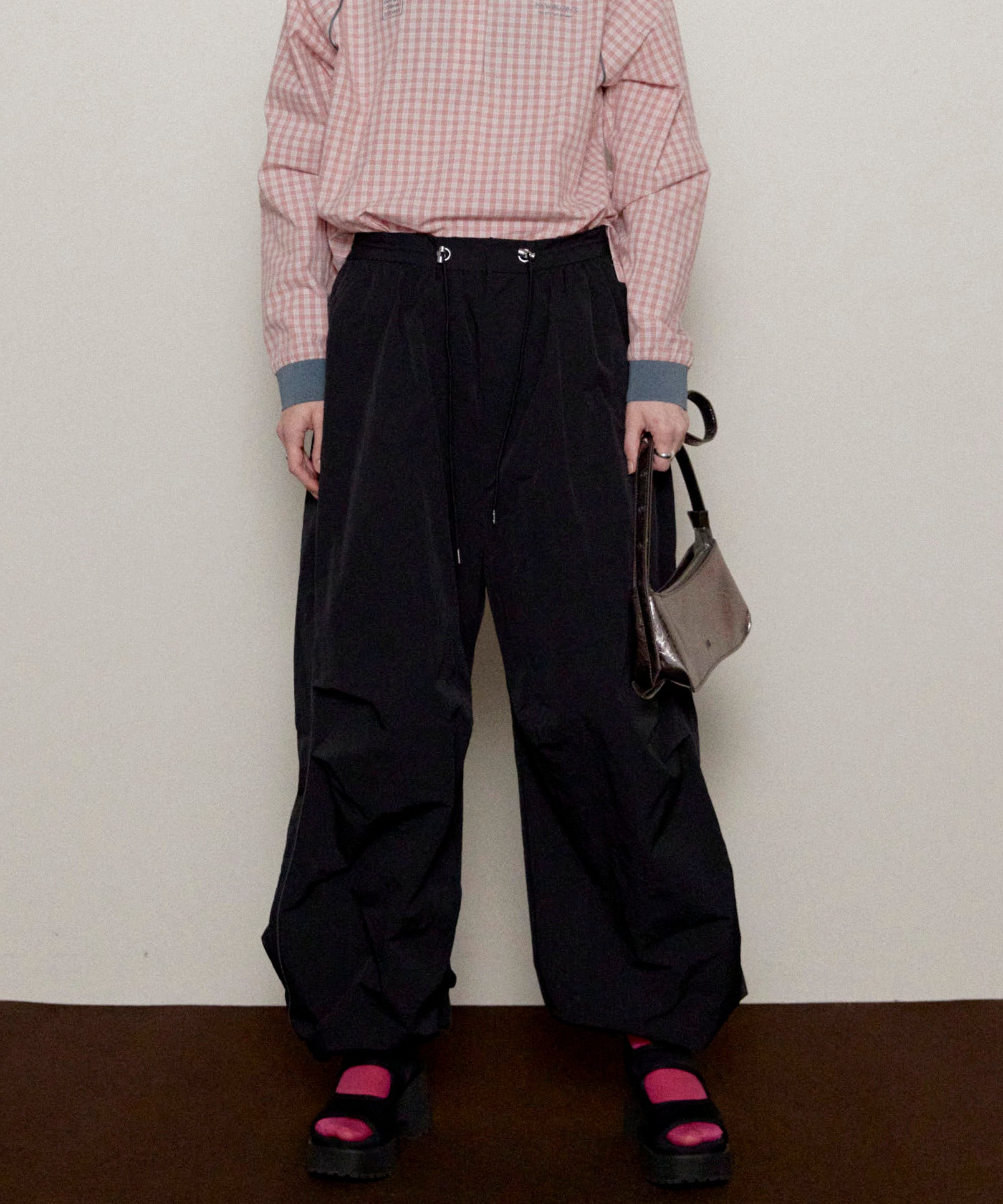 【25SPRING PRE-ORDER】Color Piping Parachute Pants