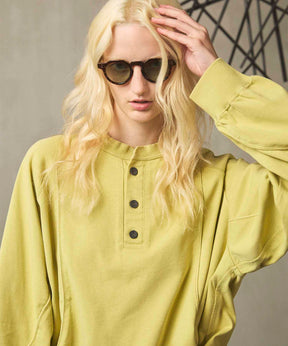 Curve switching Prime-Over Henry Neck Long Sleeve T-Shirt