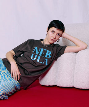 【2026夏季预购】NEBULA标志T恤