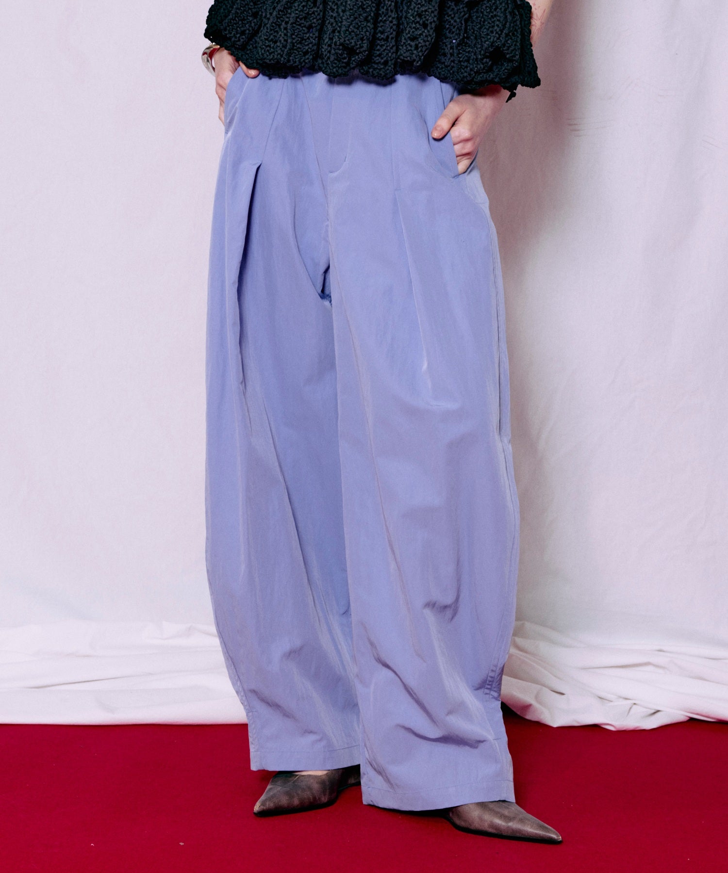 Tuck Cocoon Color Pants