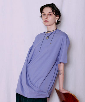 不对称垂坠 T 恤