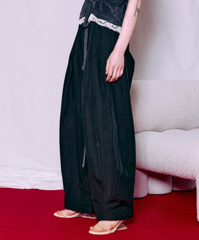 Tuck Cocoon Color Pants