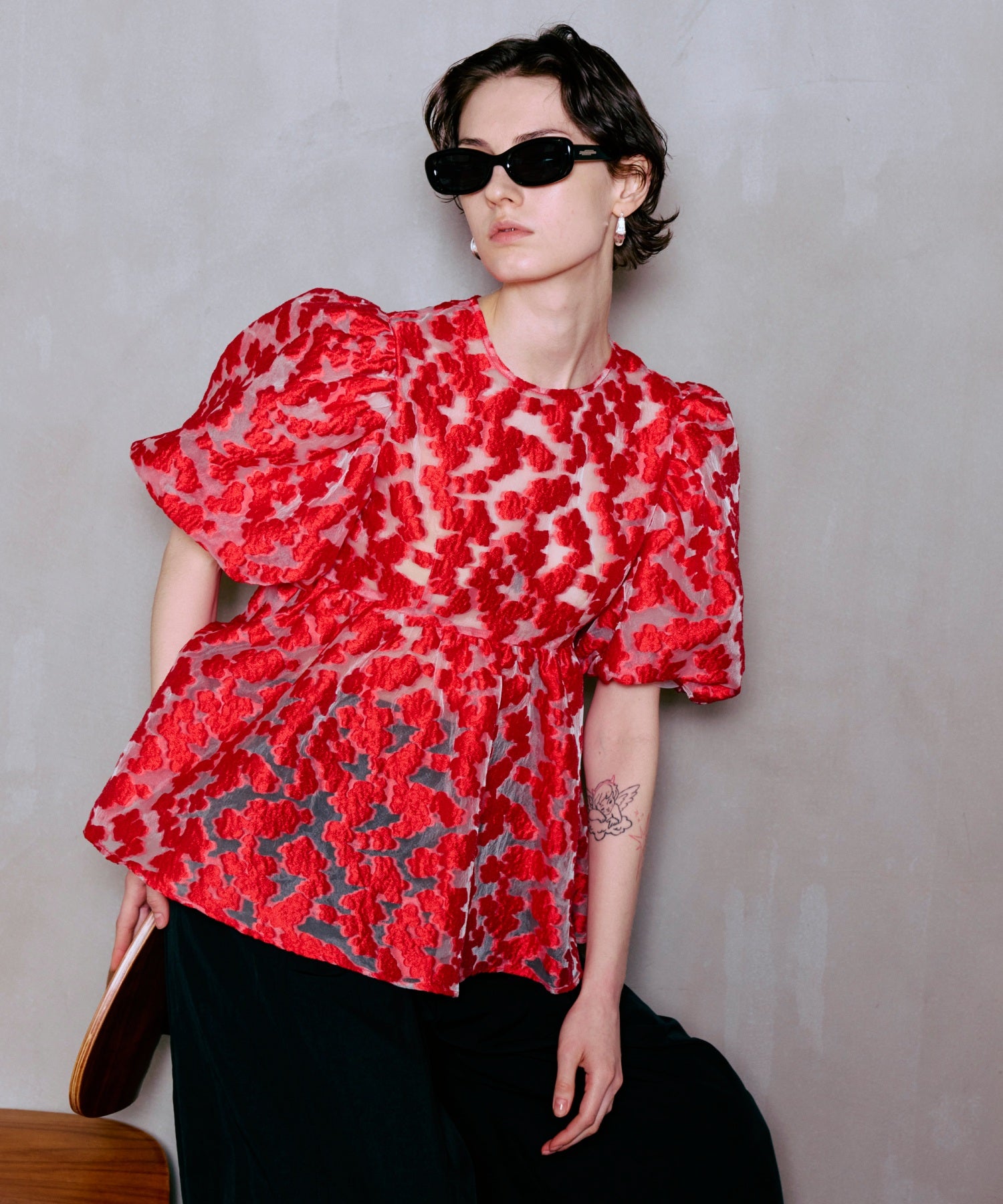 トップス JACQUARD FLOWER PATTERN SHEER BLOUSE PRE-ORDER】Sheer Flower Jacquard Blouse
