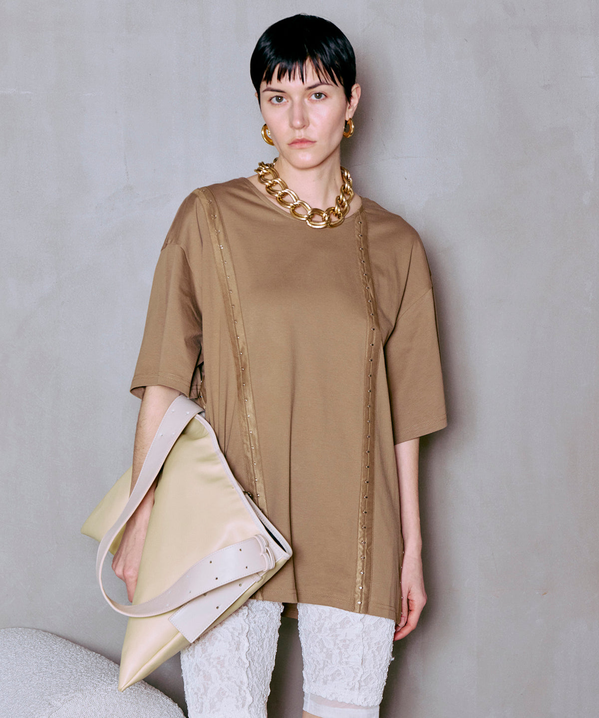 Hook-and-Eye Big Over T-Shirt