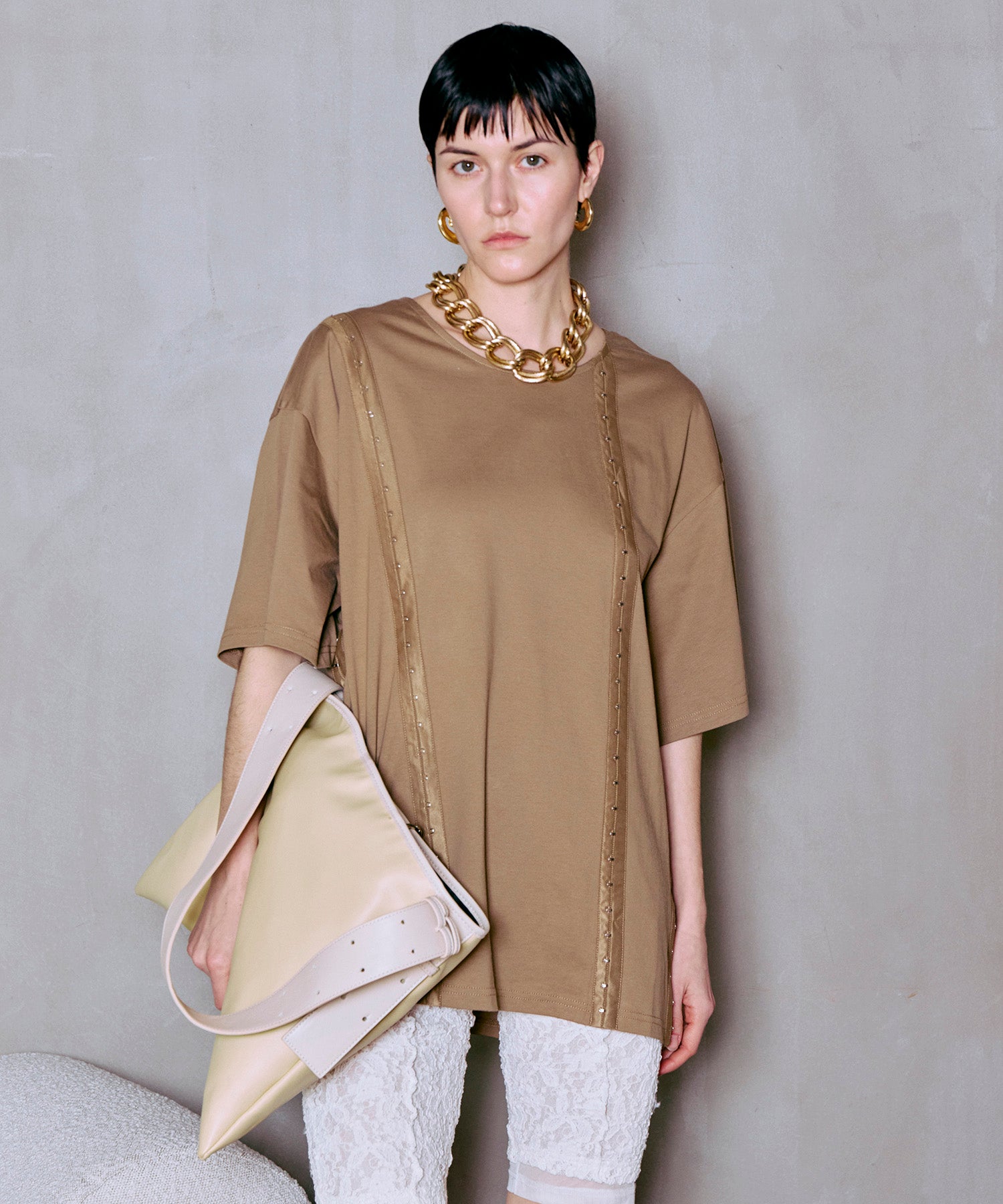 Hook-and-Eye Big Over T-Shirt