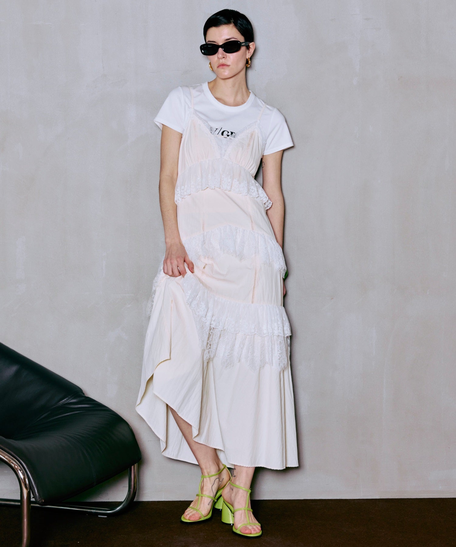 [2026夏季预购] 蕾丝分层吊带连衣裙