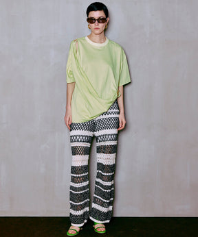 不对称垂坠 T 恤