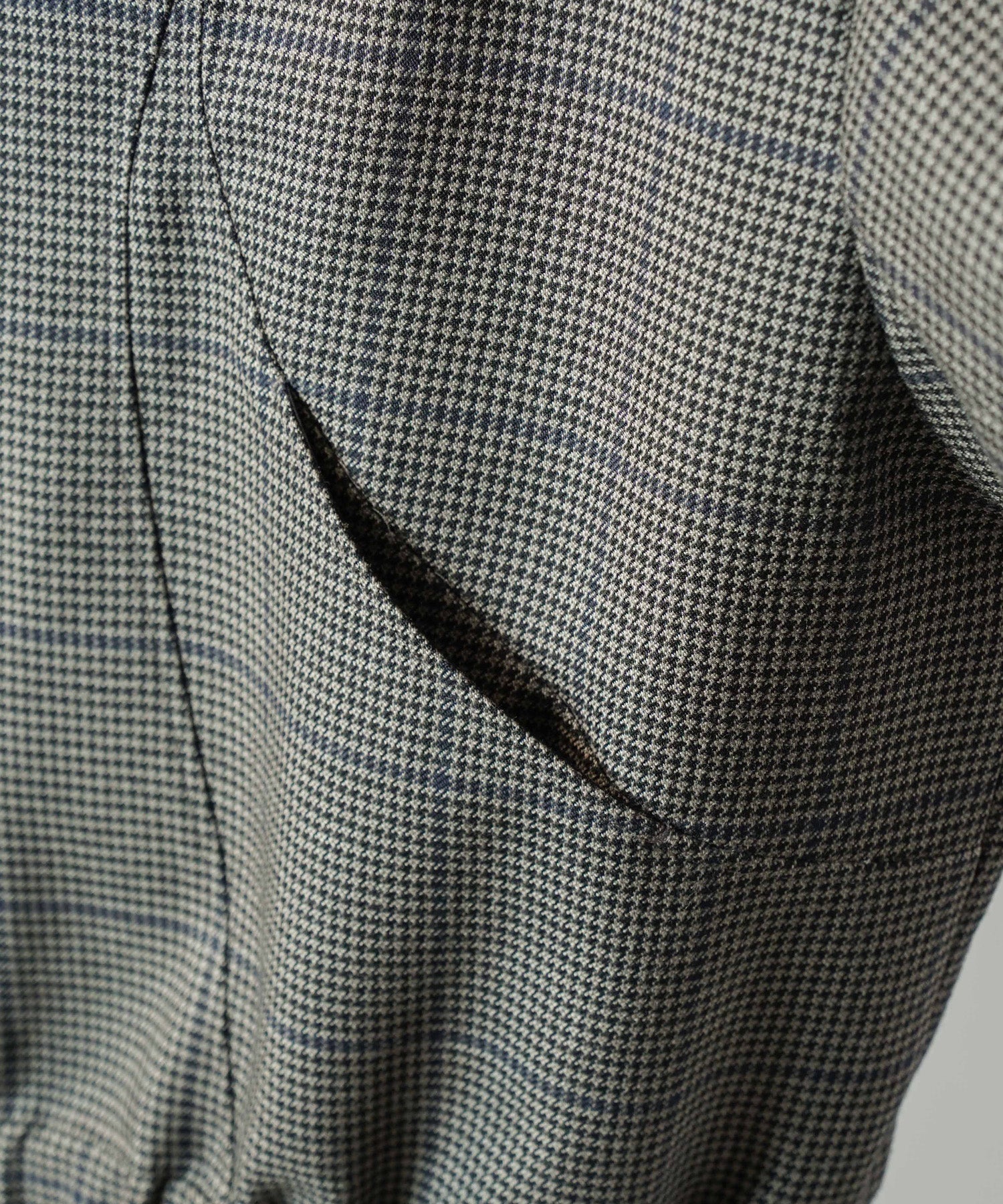 【26AW PRE-ORDER】【イタリアンデッドストックファブリック】プライムオーバーカーブ切り替えスタンドブルゾン