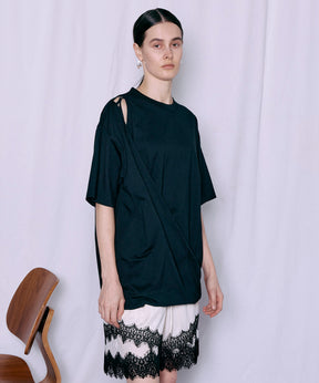 不对称垂坠 T 恤