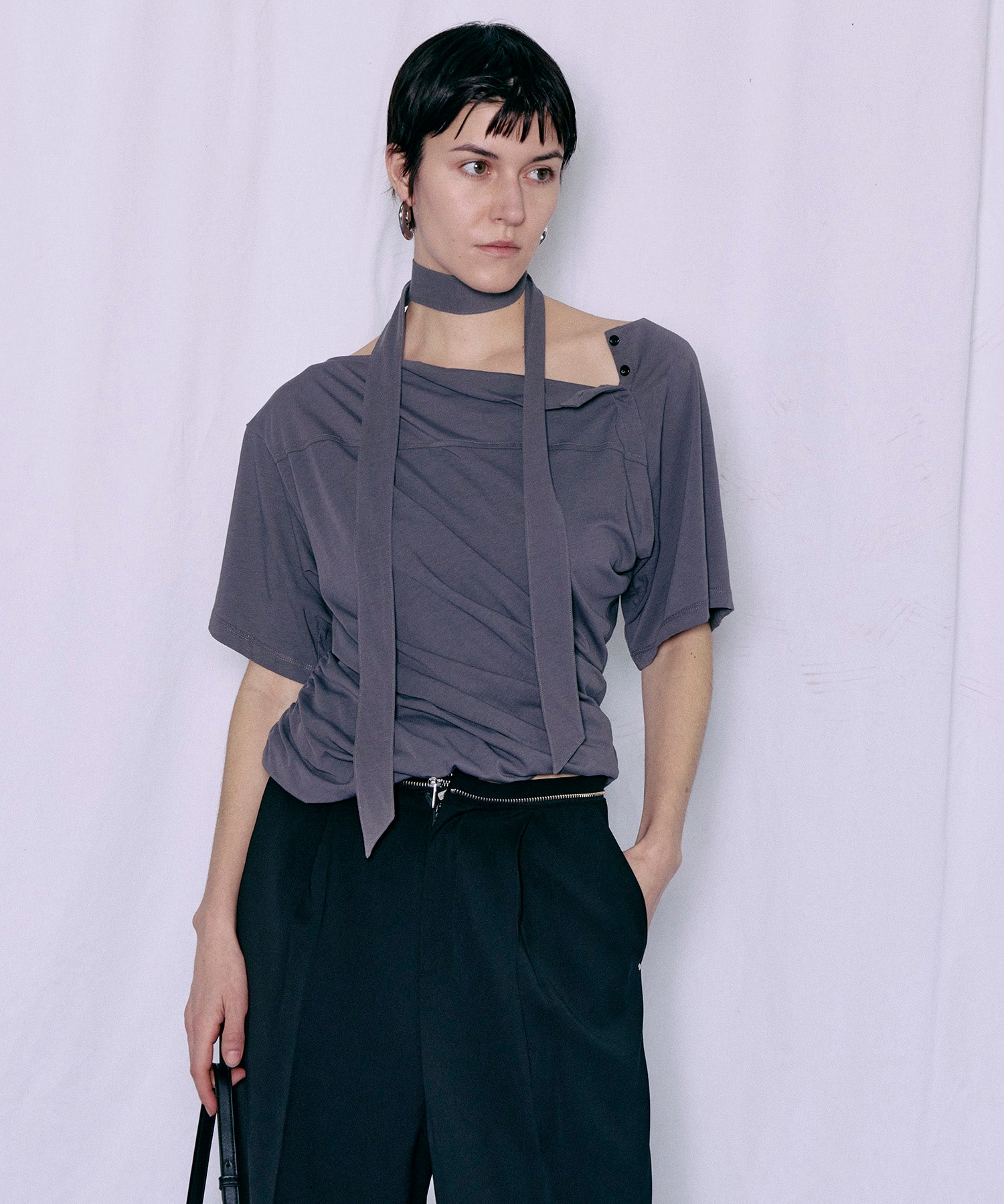Tie Detail 2WAY Twist T-Shirt