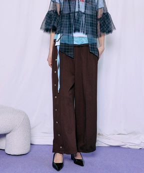 Button Slit Turn-Back Sweat Pants