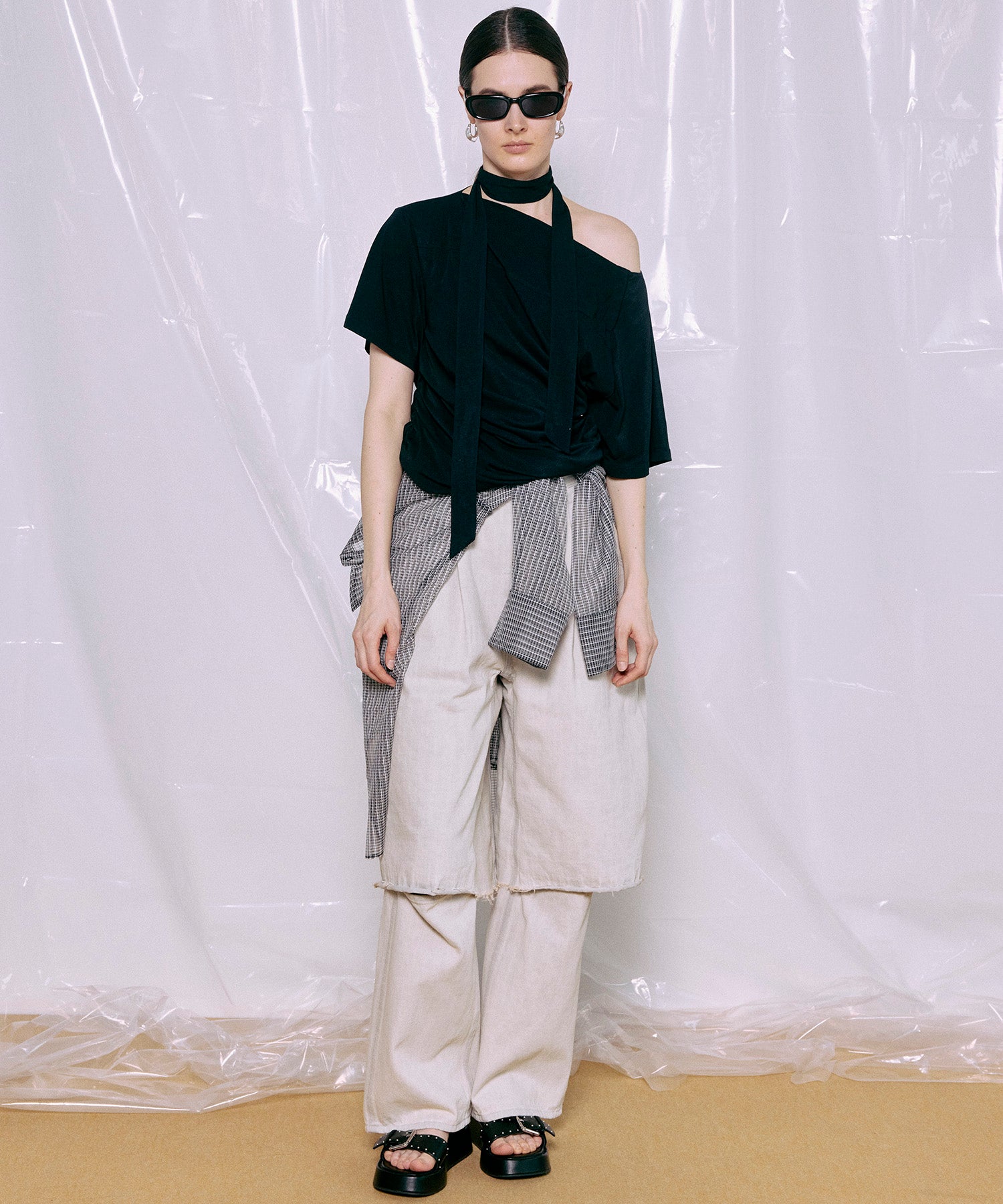 Tie Detail 2WAY Twist T-Shirt