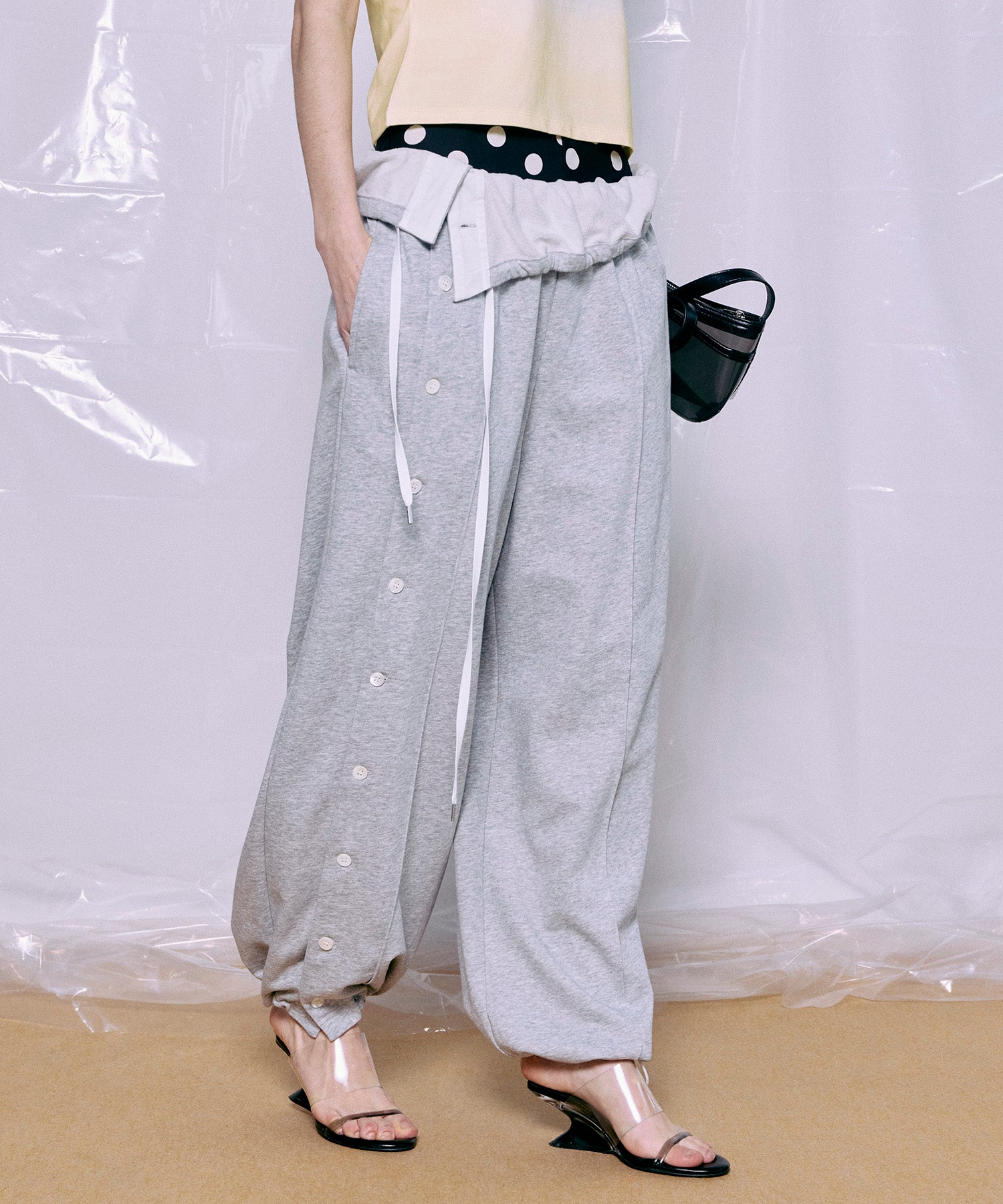 Button Slit Turn-Back Sweat Pants
