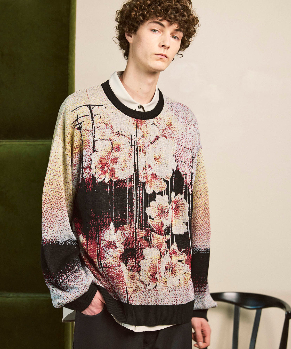 Prime-Over Contemporary Art Crew Neck Knit Pullover